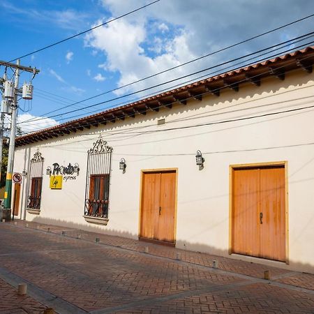 Apartamentos Casco Historico Comayagua Luaran gambar